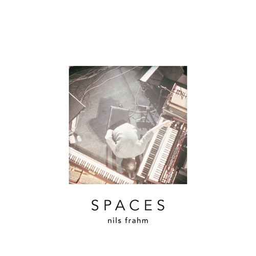 Fichier:Nils Frahm - 2013 - Spaces.jpg